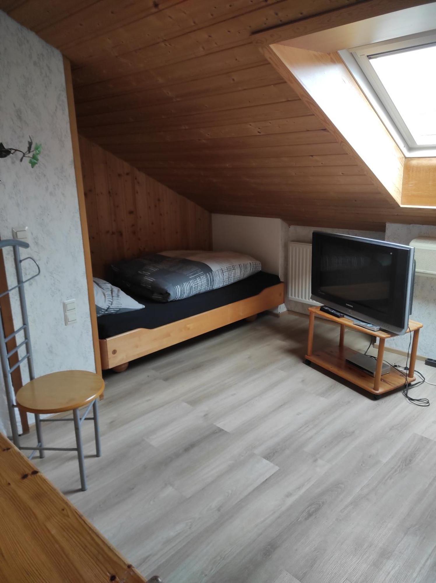Ferienwohnung Gartenblick Ensingen Ngoại thất bức ảnh